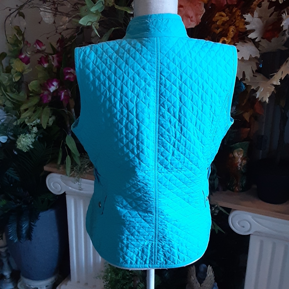 Talbots, Size Medium, Polyester, Pearlized Snap, … - image 3